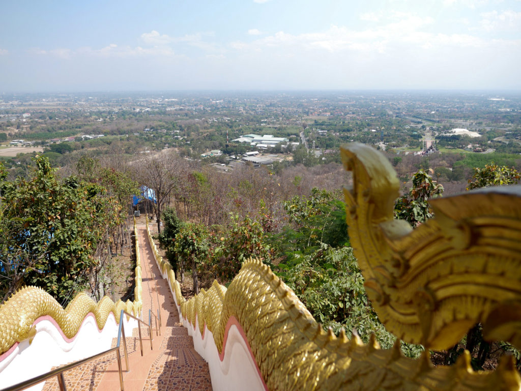 Wat Phra That Doi Kham Chiang Mai