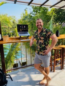 Eric Richard living the digital nomad lifestyle