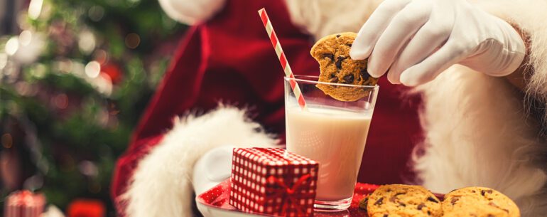 Feature image for Man Overesas Podcast episode: Santa Claus Wuz Here, Final Thoughts of 2023, Bye for Now