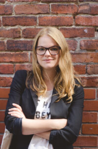 Feature image for Man Overseas Podcast episode called Living in Moscow, Fear of Invasion, Borders & Culture with Anna Avstriyskaya